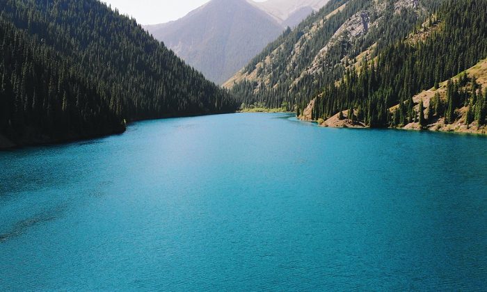 Kazakistan’ın en güzel yerlerinden biri olan Kolsay Gölleri Milli Parkı