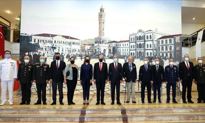 Bakan Akar, “Adalar Denizi ve Yunanistan ile Komşuluk İlişkileri Sorunları Sempozyumu”nda Konuştu