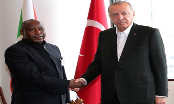 Cumhurbaşkanı Erdoğan, Burundi Cumhurbaşkanı Ndayishimiye ile görüştü