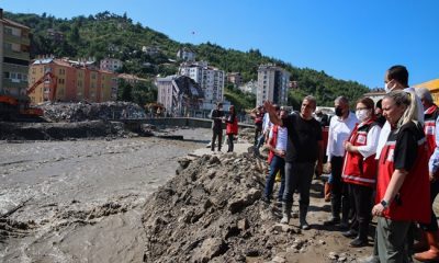 Sosyal yardımlar afetzedelere ulaştırılıyor