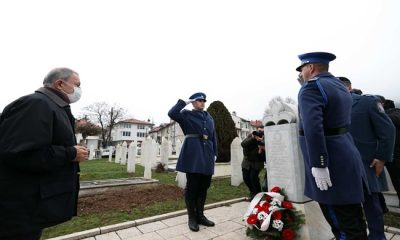 Bosna Hersek’te Kovaçi Şehitliğini Ziyaret Etti