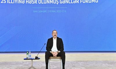 İlham Əliyev Azərbaycan Gəncləri Gününün 25 illiyinə həsr olunmuş Gənclər Forumunda iştirak edib