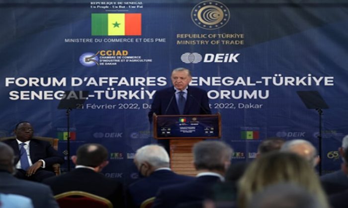 “Konumu ve bölgedeki gücü itibarıyla Senegal, Batı Afrika ülkelerine açılan bir ihracat kapısıdır”