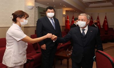 Millî Savunma Bakanı Hulusi Akar, 14 Mart Tıp Bayramı Dolayısıyla Millî Savunma Bakanlığında Görevli Sağlık Personeliyle Bir Araya Geldi