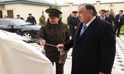 Duşanbe şehrinin Sino semtinde Tacikistan Cumhuriyeti Ulusal Güvenlik Devlet Komitesi binasının meskenler dikkate alınarak açılışı