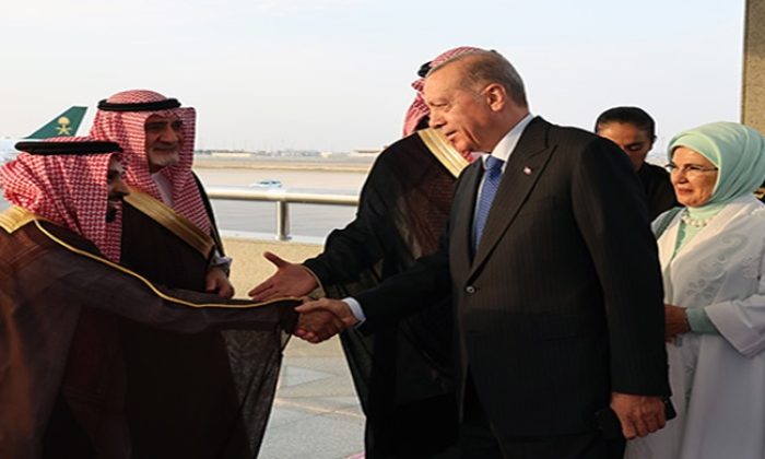 Cumhurbaşkanı Erdoğan Suudi Arabistan’da