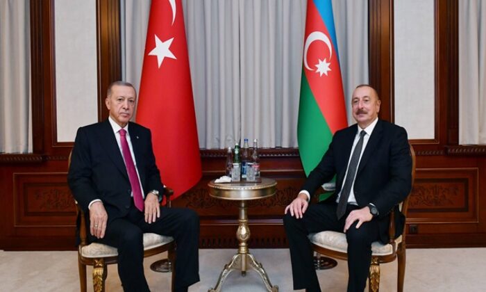 İlham Aliyev, Nahçıvan’da Türkiye Cumhurbaşkanı Recep Tayyip Erdoğan ile baş başa görüştü