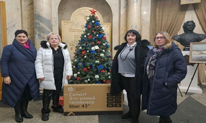 “Birleşik Rusya Kadın Hareketi”, adını taşıyan hastanede orduya yardım bağışında bulundu. N.N. Burdenko