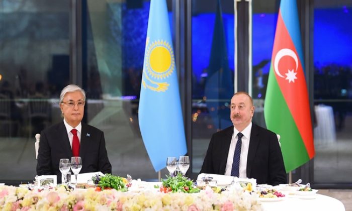 İlham Aliyev adına Kazakistan Cumhuriyeti Cumhurbaşkanı Kasım-Jomart Tokayev onuruna devlet ziyafeti düzenlendi